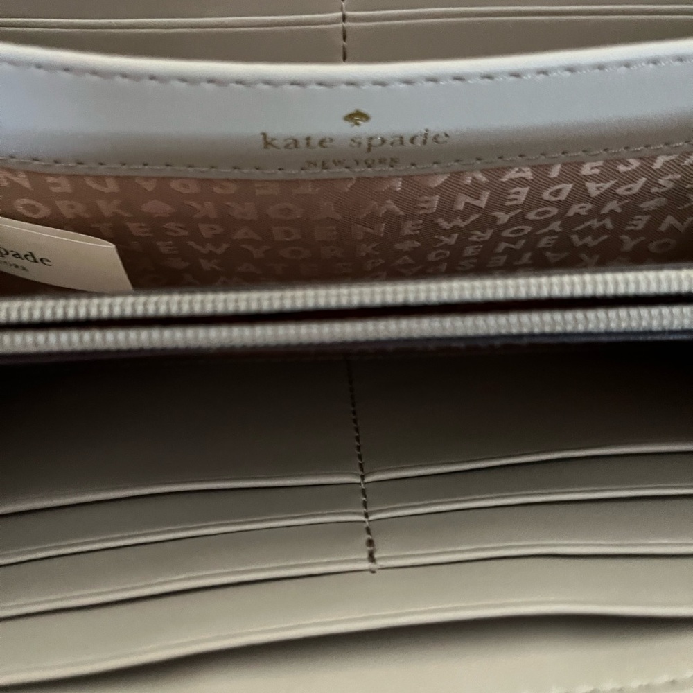 KATE SPADE ♠️  KAY STREET NEDA CONTINENTAL WALLET IN LEATHER AND COMOR SIDEWALK - Picture 12 of 14